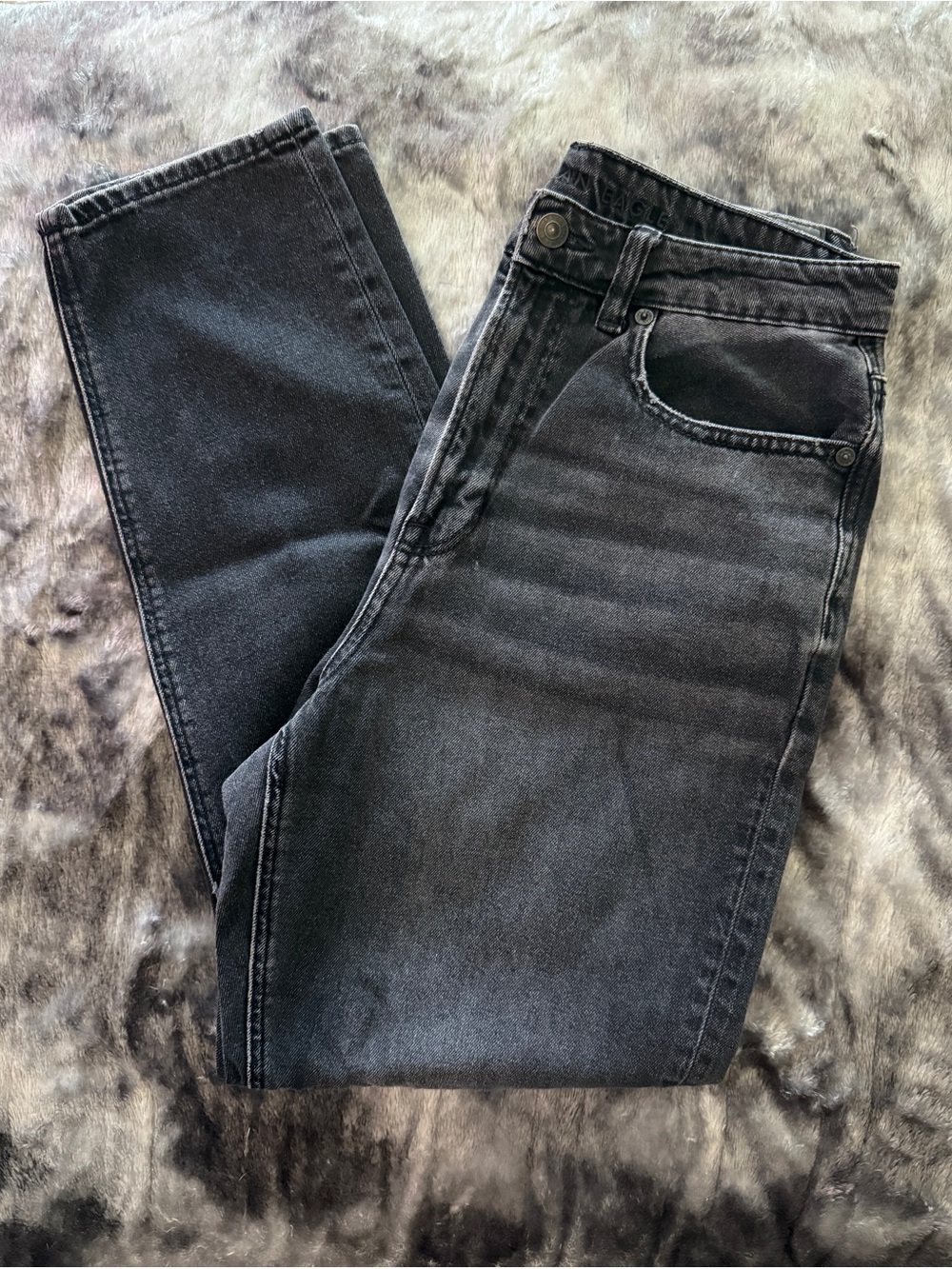 American Eagle Highest Rise Mom Jeans